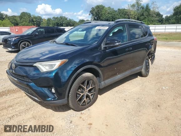 ✅ 2017 Toyota RAV4 SE • VIN: 2T3NFREV3HW332356 • Lot: 81853065. Wystawiony na Copart z przebiegiem 81 196 mil. Bezpłatny archiwum sprzedaży aukcyjnych z USA i szczegółowy raport historii pojazdu na DreamBid. Zdjęcie 1.