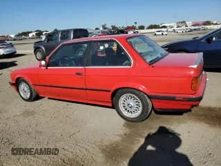 ✅ 1989 BMW 3 Series 325is • VIN: WBAAA2309KEC49637 • Lot: 41492615. Listed on Copart with 185,613 mi. Free auction sales archive from the USA and detailed vehicle history report at DreamBid. Image 2.