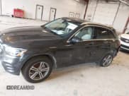 ✅ 2021 Mercedes-Benz GLC 300 • VIN: W1N0G8EB8MF903917 • Lot: 42661422. Listed on IAAI with 45,680 mi. Free auction sales archive from the USA and detailed vehicle history report at DreamBid. Image 6.