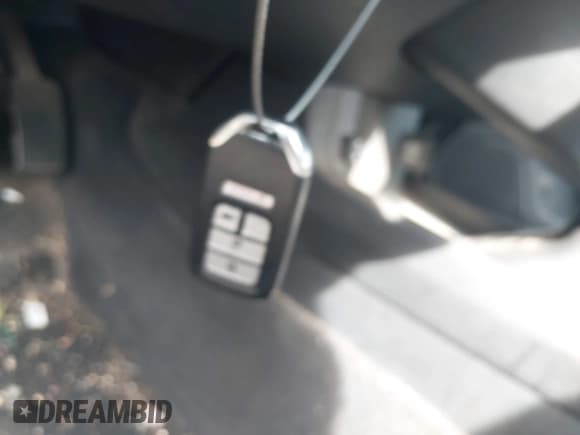 ✅ 2018 Honda Civic EX • VIN: SHHFK7H53JU239153 • Лот: 43631619. Опубликован ранее на IAAI с пробегом 164 352 миль. Бесплатный доступ к архиву аукционных продаж из США и подробный отчёт об истории автомобиля на DreamBid. Изображение 11.