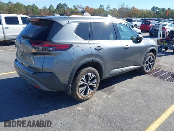 ✅ 2021 Nissan Rogue SV • VIN: 5N1AT3BA1MC672409 • Lot: 43723274. Wystawiony na IAAI z przebiegiem 58 110 mil. Bezpłatny archiwum sprzedaży aukcyjnych z USA i szczegółowy raport historii pojazdu na DreamBid. Zdjęcie 4.