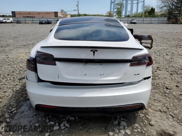 ✅ 2022 Tesla Model S Plaid • VIN: 5YJSA1E63NF460643 • Lot: 54665505. Listed on Copart with Not provided. Free auction sales archive from the USA and detailed vehicle history report at DreamBid. Image 6.