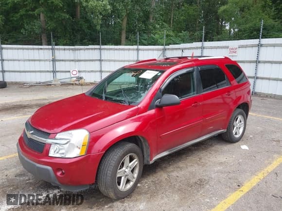 ✅ 2005 Chevrolet Equinox LT • VIN: 2CNDL73F356121763 • Лот: 42822779. Опубликован ранее на IAAI с пробегом 238 998 миль. Бесплатный доступ к архиву аукционных продаж из США и подробный отчёт об истории автомобиля на DreamBid. Изображение 12.