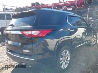 ✅ 2018 Chevrolet Traverse High Country • VIN: 1GNEVKKW5JJ102353 • Lot: 43124176. Wystawiony na IAAI z przebiegiem 110 000 mil. Bezpłatny archiwum sprzedaży aukcyjnych z USA i szczegółowy raport historii pojazdu na DreamBid. Zdjęcie 4.