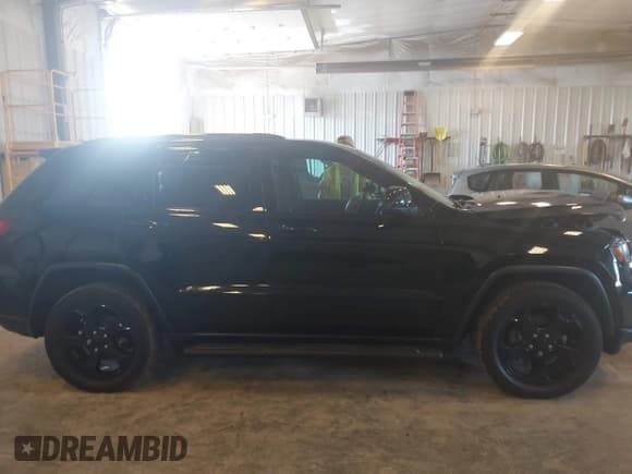 ✅ 2019 Jeep Grand Cherokee Upland • VIN: 1C4RJFAG0KC545328 • Lot: 43310031. Listed on IAAI with 76,903 mi. Free auction sales archive from the USA and detailed vehicle history report at DreamBid. Image 13.