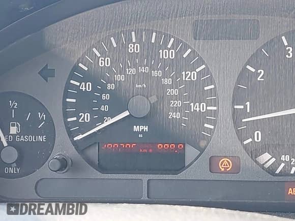 1998 BMW 3 Series 328i with VIN WBACD4321WAV58929, listed as a IAAI auction lot 42423950 with Not provided miles and . Bid and sale history available at DreamBid. Image 15.