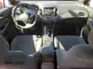 2017 Chevrolet Cruze LT z VIN 1G1BE5SM6H7233500, wystawiony jako Copart lot #89615415 z przebiegiem 92 228 mil mil oraz Szkoda całkowita • Salvage title. Historia ofert i sprzedaży dostępna na DreamBid. Obrazek 8.