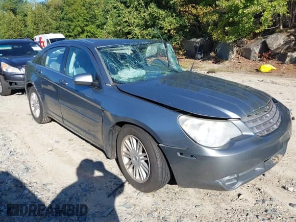 ✅ 2008 Chrysler Sebring Touring • VIN: 1C3LC56J08N284279 • Lot: 43041685. Listed on IAAI with Not provided. Free auction sales archive from the USA and detailed vehicle history report at DreamBid. Image 1.