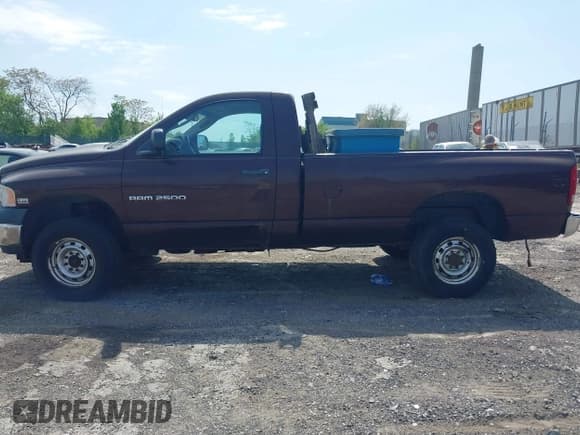 ✅ 2005 Dodge 2500 ST • VIN: 3D7KS26D25G833235 • Lot: 42170077. Wystawiony na IAAI z przebiegiem 164 000 mil. Bezpłatny archiwum sprzedaży aukcyjnych z USA i szczegółowy raport historii pojazdu na DreamBid. Zdjęcie 13.