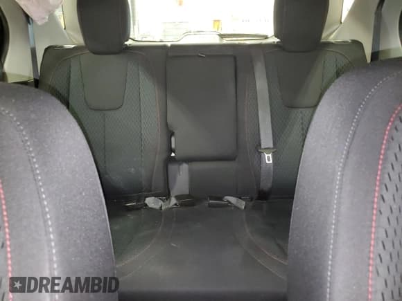 ✅ 2012 Chevrolet Equinox LS • VIN: 2GNFLCEK8C6208997 • Лот: 71792065. Опубликован ранее на Copart с пробегом 122 148 миль. Бесплатный доступ к архиву аукционных продаж из США и подробный отчёт об истории автомобиля на DreamBid. Изображение 10.