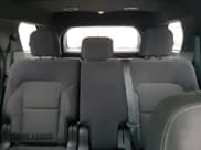 ✅ 2017 Ford Explorer XLT • VIN: 1FM5K8DH1HGA85833 • Lot: 56557085. Wystawiony na Copart z przebiegiem 243 806 mil. Bezpłatny archiwum sprzedaży aukcyjnych z USA i szczegółowy raport historii pojazdu na DreamBid. Zdjęcie 10.