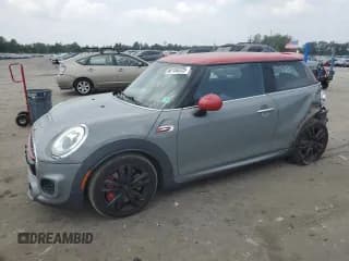 ✅ 2016 MINI Hardtop John Cooper Works • VIN: WMWXM9C56GT997669 • Лот: 68156225. Опубликован ранее на Copart с пробегом 94 569 миль. Бесплатный доступ к архиву аукционных продаж из США и подробный отчёт об истории автомобиля на DreamBid. Изображение 1.