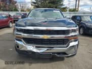 ✅ 2018 Chevrolet Silverado 1500 LT • VIN: 1GCVKREC3JZ119729 • Lot: 86705025. Wystawiony na Copart z przebiegiem 108 839 mil. Bezpłatny archiwum sprzedaży aukcyjnych z USA i szczegółowy raport historii pojazdu na DreamBid. Zdjęcie 5.