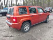 ✅ 2009 Jeep Patriot Sport • VIN: 1J4FT28B69D122011 • Lot: 41740188. Wystawiony na IAAI z przebiegiem 111 848 mil. Bezpłatny archiwum sprzedaży aukcyjnych z USA i szczegółowy raport historii pojazdu na DreamBid. Zdjęcie 4.