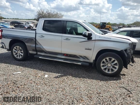 ✅ 2022 Chevrolet Silverado 1500 • VIN: 3GCPWEET7NG135329 • Lot: 51646865. Listed on Copart with 85,864 mi. Free auction sales archive from the USA and detailed vehicle history report at DreamBid. Image 4.