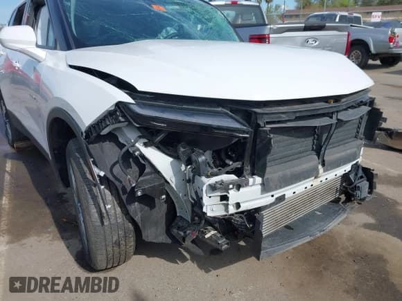 ✅ 2023 Chevrolet Blazer LT • VIN: 3GNKBHR40PS223544 • Lot: 41849062. Listed on IAAI with Not provided. Free auction sales archive from the USA and detailed vehicle history report at DreamBid. Image 19.