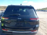 ✅ 2022 Jeep Grand Cherokee • VIN: 1C4RJYB66N8757188 • Lot: 43411033. Listed on IAAI with 27,381 mi. Free auction sales archive from the USA and detailed vehicle history report at DreamBid. Image 16.