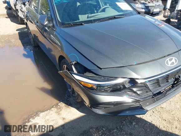 ✅ 2025 Hyundai Elantra SEL Convenience • VIN: KMHLS4DG2SU019985 • Лот: 43802357. Опубликован ранее на IAAI с пробегом 8 733 миль. Бесплатный доступ к архиву аукционных продаж из США и подробный отчёт об истории автомобиля на DreamBid. Изображение 6.