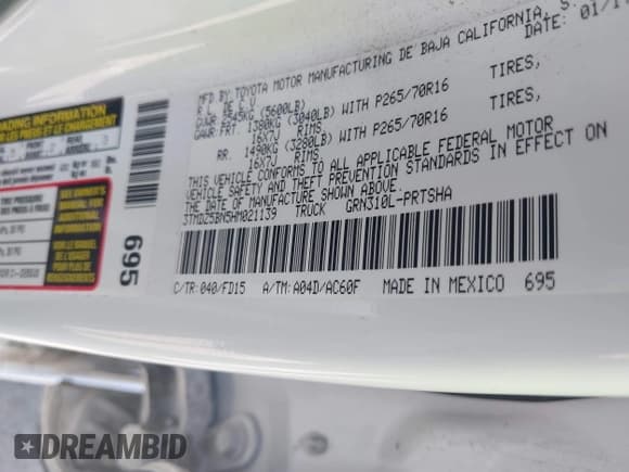 ✅ 2017 Toyota Tacoma SR5 • VIN: 3TMDZ5BN5HM021139 • Lot: 42555465. Wystawiony na IAAI z przebiegiem 139 782 mil. Bezpłatny archiwum sprzedaży aukcyjnych z USA i szczegółowy raport historii pojazdu na DreamBid. Zdjęcie 9.