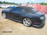 ✅ 2015 Ford Mustang EcoBoost Premium • VIN: 1FATP8UH8F5426656 • Lot: 42972777. Listed on IAAI with 122,624 mi. Free auction sales archive from the USA and detailed vehicle history report at DreamBid. Image 3.