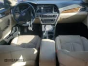 ✅ 2016 Hyundai Sonata Sport • VIN: 5NPE34AF6GH349667 • Lot: 91517115. Wystawiony na Copart z przebiegiem 131 183 mil. Bezpłatny archiwum sprzedaży aukcyjnych z USA i szczegółowy raport historii pojazdu na DreamBid. Zdjęcie 8.