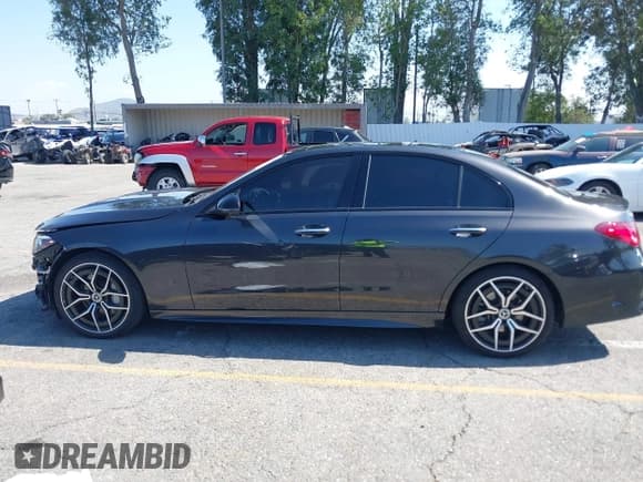 ✅ 2023 Mercedes-Benz C 300 • VIN: W1KAF4GB9PR108212 • Lot: 42148075. Listed on IAAI with 34,954 mi. Free auction sales archive from the USA and detailed vehicle history report at DreamBid. Image 15.