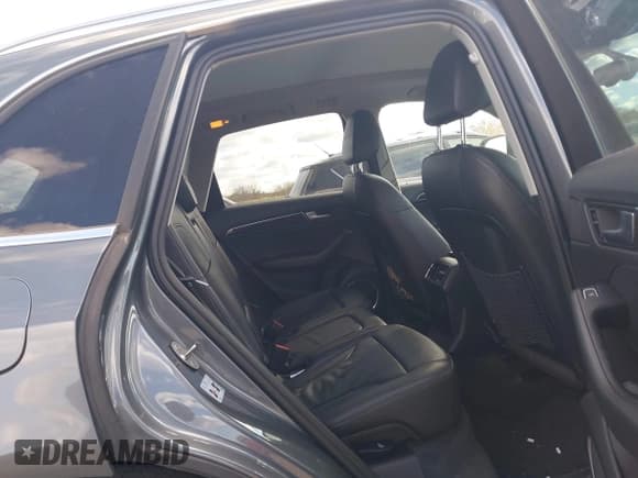 ✅ 2014 Audi Q5 Premium Plus • VIN: WA1LFAFP8EA104396 • Lot: 43620540. Listed on IAAI with 122,638 mi. Free auction sales archive from the USA and detailed vehicle history report at DreamBid. Image 8.