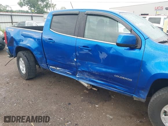 ✅ 2018 Chevrolet Colorado 4WD Work Truck • VIN: 1GCGTBEN3J1298982 • Lot: 42965684. Listed on IAAI with 114,673 mi. Free auction sales archive from the USA and detailed vehicle history report at DreamBid. Image 6.