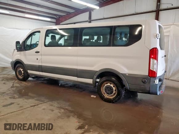 ✅ 2017 Ford Transit XL • VIN: 1FBZX2YM2HKA62462 • Lot: 82136585. Wystawiony na Copart z przebiegiem 82 048 mil. Bezpłatny archiwum sprzedaży aukcyjnych z USA i szczegółowy raport historii pojazdu na DreamBid. Zdjęcie 2.