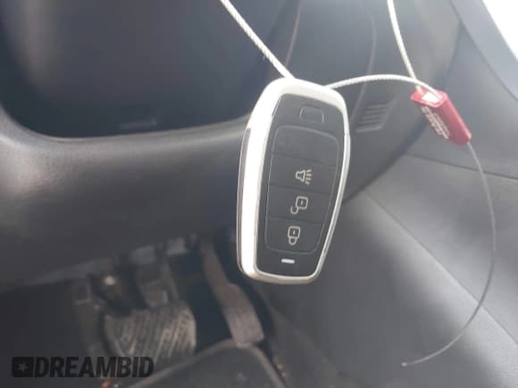 ✅ 2018 Nissan Sentra SV • VIN: 3N1AB7AP0JY254725 • Лот: 43292372. Опубликован ранее на IAAI с пробегом 92 728 миль. Бесплатный доступ к архиву аукционных продаж из США и подробный отчёт об истории автомобиля на DreamBid. Изображение 11.