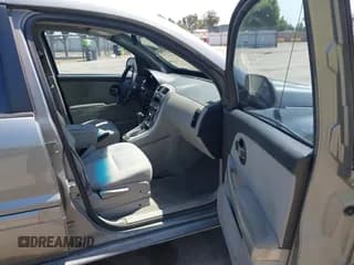 ✅ 2005 Chevrolet Equinox LT • VIN: 2CNDL63FX56042892 • Лот: 42420296. Опубликован ранее на IAAI с пробегом 129 460 миль. Бесплатный доступ к архиву аукционных продаж из США и подробный отчёт об истории автомобиля на DreamBid. Изображение 5.