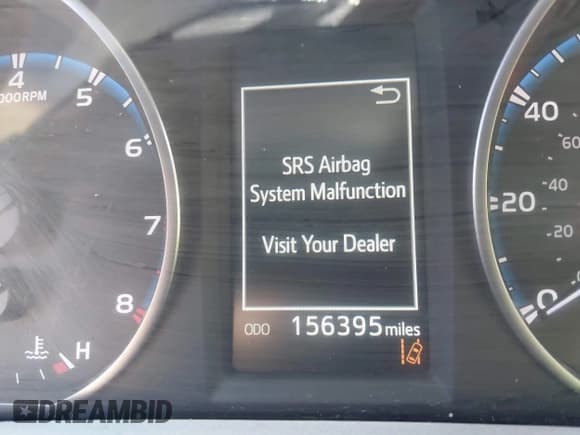 ✅ 2018 Toyota RAV4 LE • VIN: 2T3BFREV0JW710433 • Лот: 43213591. Опубликован ранее на IAAI с пробегом 156 395 миль. Бесплатный доступ к архиву аукционных продаж из США и подробный отчёт об истории автомобиля на DreamBid. Изображение 7.