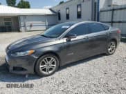 ✅ 2015 Ford Fusion Titanium Hybrid • VIN: 3FA6P0RU4FR220655 • Lot: 71635975. Wystawiony na Copart z przebiegiem 186 717 mil. Bezpłatny archiwum sprzedaży aukcyjnych z USA i szczegółowy raport historii pojazdu na DreamBid. Zdjęcie 1.