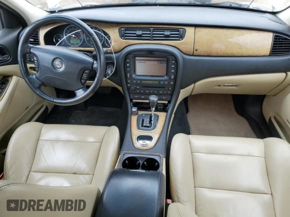 ✅ 2005 Jaguar S-Type • VIN: SAJWA03V051N15727 • Lot: 84951645. Listed on Copart with 134,170 mi. Free auction sales archive from the USA and detailed vehicle history report at DreamBid. Image 8.