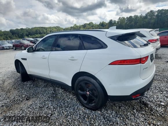 ✅ 2017 Jaguar F-Pace 20d Prestige • VIN: SADCK2BNXHA498312 • Lot: 85556325. Wystawiony na Copart z przebiegiem 154 711 mil. Bezpłatny archiwum sprzedaży aukcyjnych z USA i szczegółowy raport historii pojazdu na DreamBid. Zdjęcie 2.