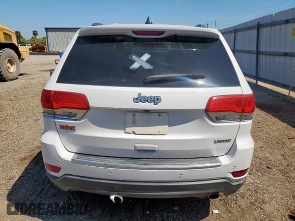 ✅ 2015 Jeep Grand Cherokee Limited • VIN: 1C4RJEBG4FC199654 • Lot: 83816755. Listed on Copart with 211,220 mi. Free auction sales archive from the USA and detailed vehicle history report at DreamBid. Image 6.