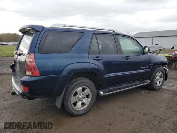 ✅ 2004 Toyota 4Runner Limited • VIN: JTEBT17R648013817 • Lot: 89474685. Listed on Copart with 245,382 mi. Free auction sales archive from the USA and detailed vehicle history report at DreamBid. Image 3.