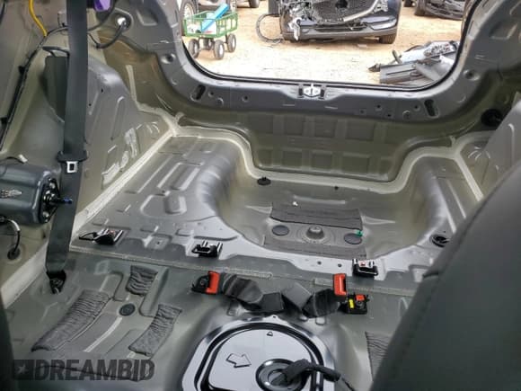 ✅ 2024 Hyundai Venue SEL • VIN: KMHRC8A31RU341060 • Lot: 44412665. Listed on Copart with 2,992 mi. Free auction sales archive from the USA and detailed vehicle history report at DreamBid. Image 10.