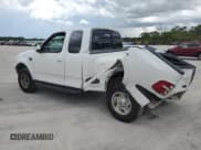✅ 1998 Ford F-150 XL • VIN: 1FTRX08LXWKA53755 • Lot: 65704515. Wystawiony na Copart z przebiegiem 218 346 mil. Bezpłatny archiwum sprzedaży aukcyjnych z USA i szczegółowy raport historii pojazdu na DreamBid. Zdjęcie 2.