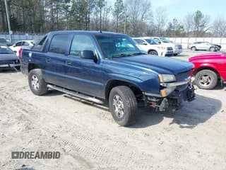 ✅ 2005 Chevrolet Avalanche LS • VIN: 3GNEC12Z25G212827 • Lot: 41471381. Listed on IAAI with 314,023 mi. Free auction sales archive from the USA and detailed vehicle history report at DreamBid. Image 1.
