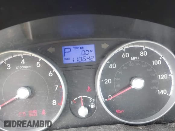 ✅ 2010 Hyundai Accent GLS • VIN: KMHCN4AC1AU445545 • Лот: 42175319. Опубликован ранее на IAAI с пробегом 70 000 миль. Бесплатный доступ к архиву аукционных продаж из США и подробный отчёт об истории автомобиля на DreamBid. Изображение 7.