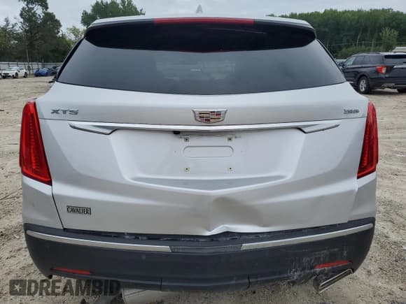 ✅ 2019 Cadillac XT5 Premium Luxury FWD • VIN: 1GYKNERSXKZ155515 • Lot: 84229885. Wystawiony na Copart z przebiegiem 68 112 mil. Bezpłatny archiwum sprzedaży aukcyjnych z USA i szczegółowy raport historii pojazdu na DreamBid. Zdjęcie 6.