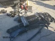 ✅ 2013 Dodge Challenger SRT-8 • VIN: 2C3CDYCJXDH605797 • Lot: 72213614. Wystawiony na Copart z przebiegiem Nie podano. Bezpłatny archiwum sprzedaży aukcyjnych z USA i szczegółowy raport historii pojazdu na DreamBid. Zdjęcie 12.