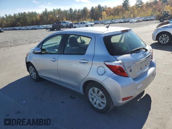 ✅ 2012 Toyota Yaris L • VIN: JTDKTUD31CD521558 • Lot: 86770655. Listed on Copart with 171,520 mi. Free auction sales archive from the USA and detailed vehicle history report at DreamBid. Image 2.