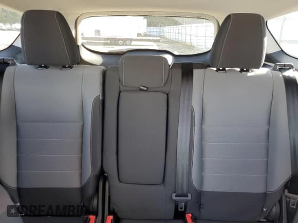 ✅ 2016 Ford Escape SE • VIN: 1FMCU0G98GUB30273 • Lot: 90665895. Listed on Copart with 84,007 mi. Free auction sales archive from the USA and detailed vehicle history report at DreamBid. Image 10.