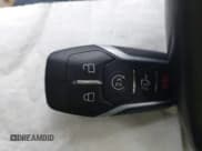 ✅ 2017 Ford F-150 XL • VIN: 1FTFW1EF2HKD78817 • Lot: 43756660. Wystawiony na IAAI z przebiegiem 152 270 mil. Bezpłatny archiwum sprzedaży aukcyjnych z USA i szczegółowy raport historii pojazdu na DreamBid. Zdjęcie 11.