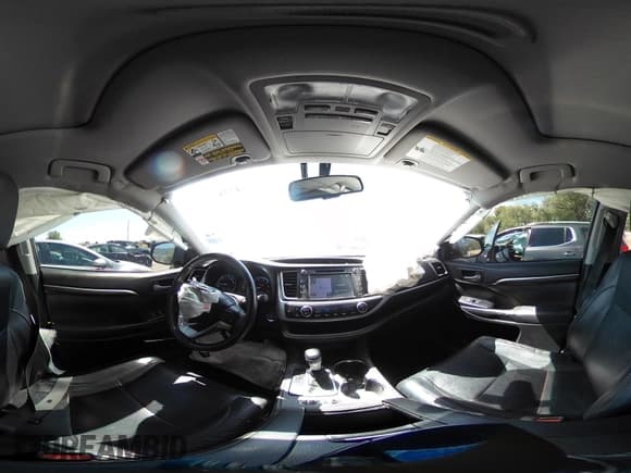 ✅ 2014 Toyota Highlander Limited • VIN: 5TDDCRFHXES005396 • Лот: 42385729. Опубликован ранее на IAAI с пробегом 170 688 миль. Бесплатный доступ к архиву аукционных продаж из США и подробный отчёт об истории автомобиля на DreamBid. Изображение 19.