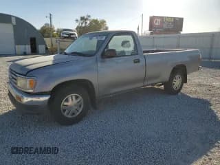 ✅ 1993 Toyota T100 DX • VIN: JT4VD10A9P0013784 • Лот: 76407064. Опубликован ранее на Copart с пробегом 307 925 миль. Бесплатный доступ к архиву аукционных продаж из США и подробный отчёт об истории автомобиля на DreamBid. Изображение 1.