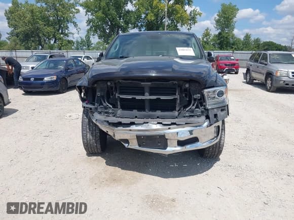 ✅ 2015 Ram 1500 Laramie • VIN: 1C6RR7NM1FS573124 • Лот: 43003835. Опубликован ранее на IAAI с пробегом 109 689 миль. Бесплатный доступ к архиву аукционных продаж из США и подробный отчёт об истории автомобиля на DreamBid. Изображение 6.