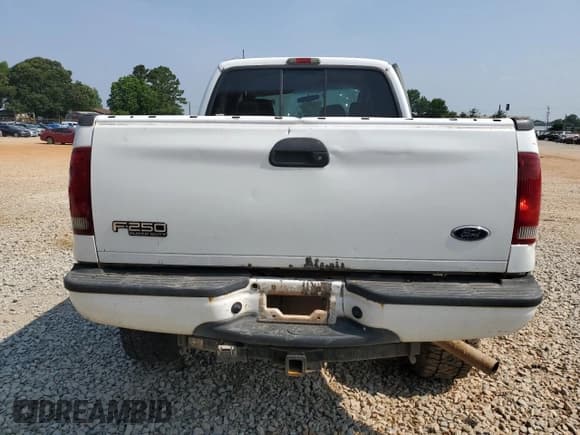 ✅ 2005 Ford F-250 XL • VIN: 1FTSW21585EB62885 • Lot: 59385345. Listed on Copart with 222,074 mi. Free auction sales archive from the USA and detailed vehicle history report at DreamBid. Image 6.